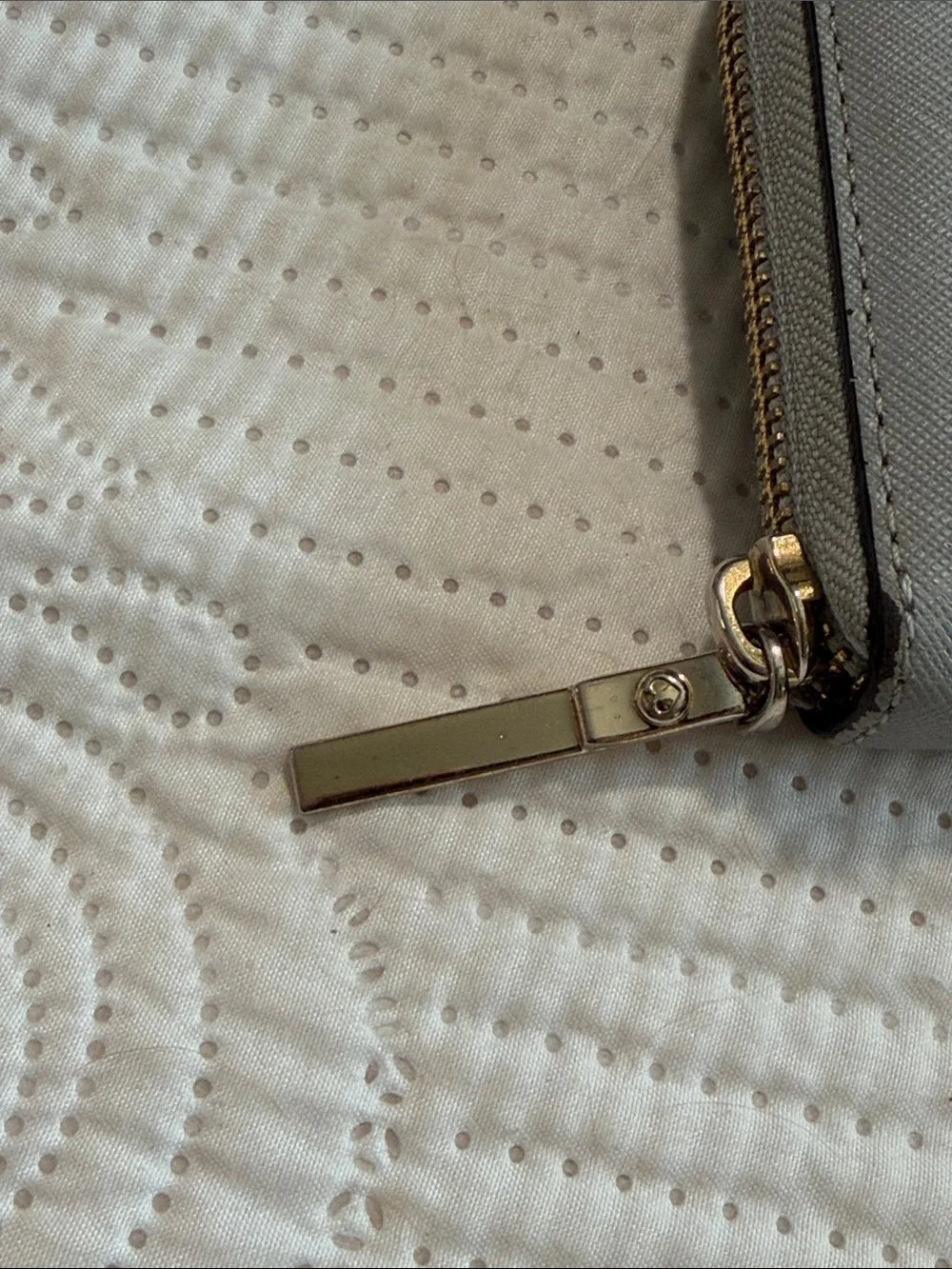 kate spade elegant zip